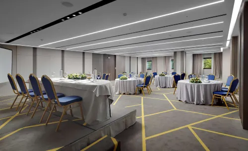 NJV Athens Plaza Business Photos