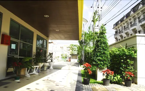 CS Residence Area Publik Photos