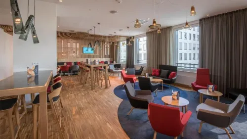 Holiday Inn Express Munich City West Public Areas Photos