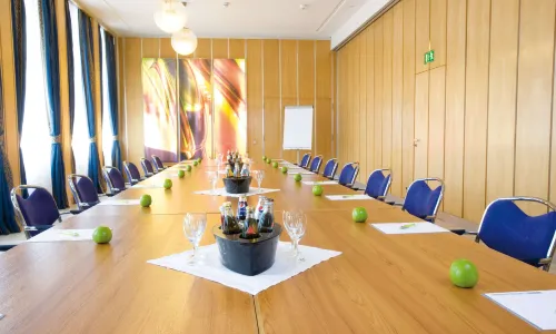 Living Hotel Kanzler Бизнес-удобства Photos