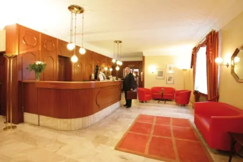 Hotel Carmen München Öffentliche Flächen Photos