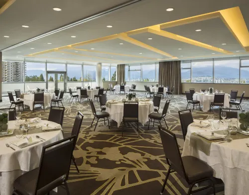 Element Vancouver Metrotown Business Facilities Photos