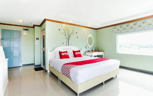The Lilly Hotel Rum Photos