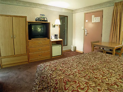 Best Western Paradise Inn Photos