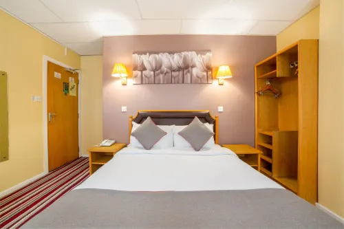 Cardiff Sandringham Hotel Photos