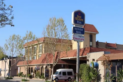 Best Western Plus South Bay Hotel Exterior Photos