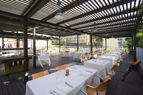 Medplaya Hotel Calypso Ăn uống Photos