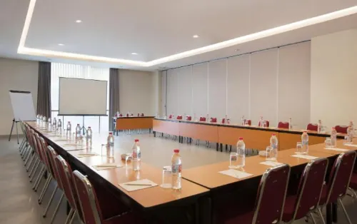 Amaris Hotel Sriwedari Solo Dành cho công việc Photos