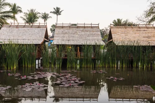 Maison Dalabua Featured Photos