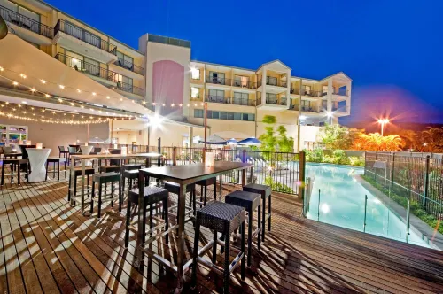 Airlie Beach Hotel Featured Photos