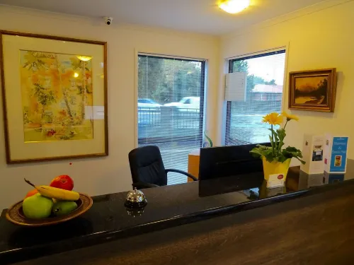 BKs Premier Motel Hamilton Featured Photos