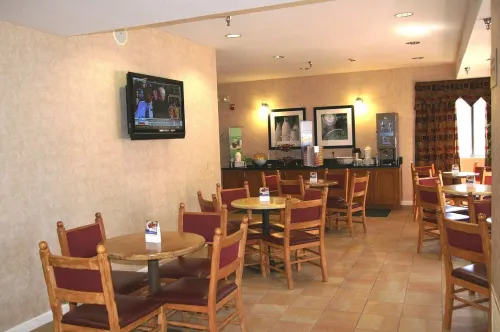 Country Inn & Suites by Radisson, Flagstaff, AZ Restauranger Photos