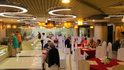 Kim Tho Hotel Restauration Photos