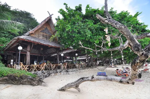 Phi Phi Relax Beach Resort À proximité de l'hôtel Photos