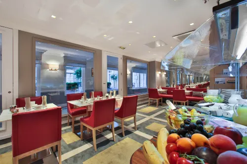 Fraser Suites le Claridge Champs-Elysées Dining Photos