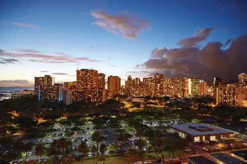 Embassy Suites by Hilton Waikiki Beach Walk Tæt på hotel Photos