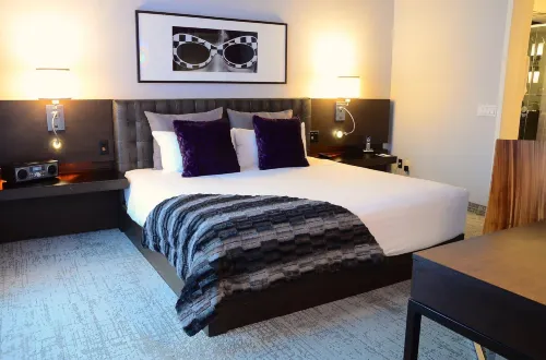Hotel10 Photos