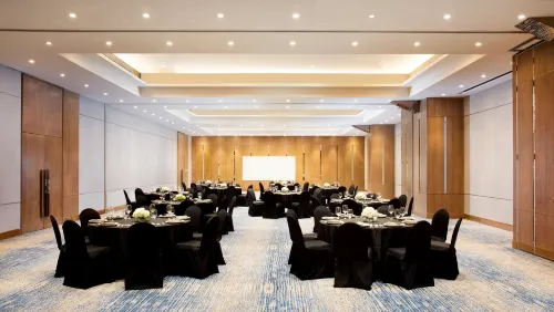Four Points by Sheraton Surabaya, Tunjungan Plaza Fasilitas Bisnis Photos
