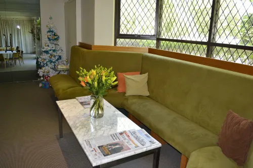 Best Western Plus the Tudor-Box Hill Public Areas Photos