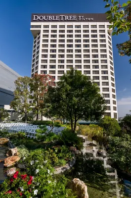 Doubletree by Hilton Los Angeles Downtown Featured Photos