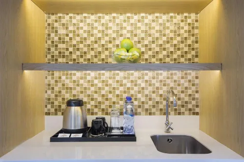 Delonix Hotel Karawang Photos