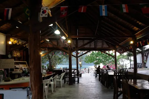 Phi Phi Cozy Seafront Resort Restauration Photos