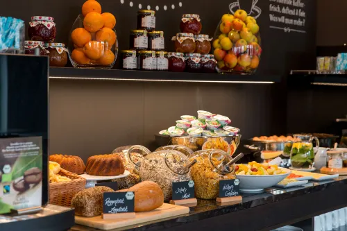 Motel One Stuttgart-Bad Cannstatt Питание Photos