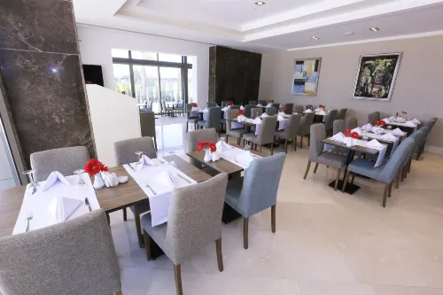 Best Western Premier Karsiyaka Restauranger Photos