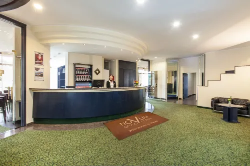 Hotel Mirage Düsseldorf-Neuss Öffentliche Flächen Photos