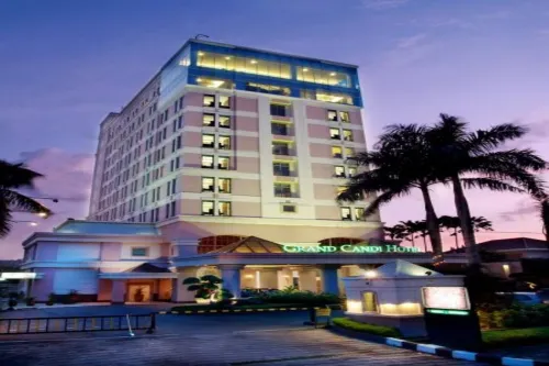 Grand Candi Hotel Exterior Photos
