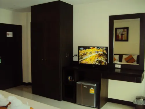 The Elegant Patong Photos