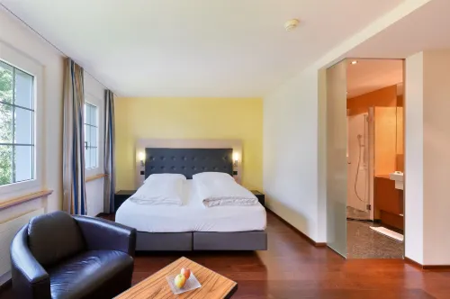 Hotel Uto Kulm Car-Free Hideaway in Zurich Photos