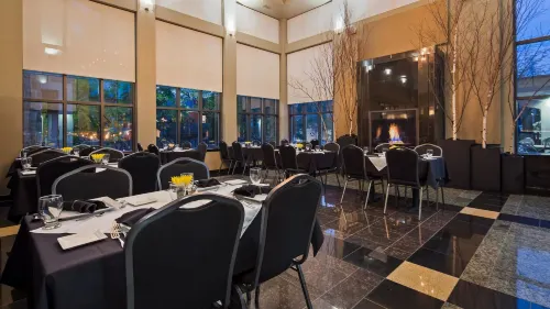 Best Western Plus Perth Parkside Inn  Spa Restauration Photos