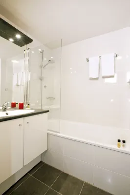 Appart Hôtel - Residhome Paris Guyancourt Photos
