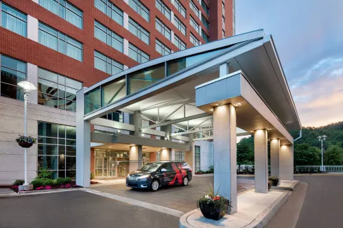 Morgantown Marriott at Waterfront Place Featured Photos