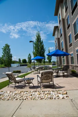 Best Western Plus University Park Inn  Suites Espaces publics Photos
