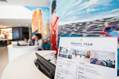 Golden Tulip Marseille Euromed Espaces publics Photos