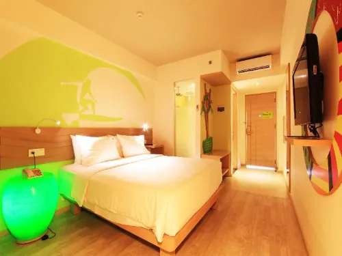 MaxOne Hotel Bukit Jimbaran Kamar Photos