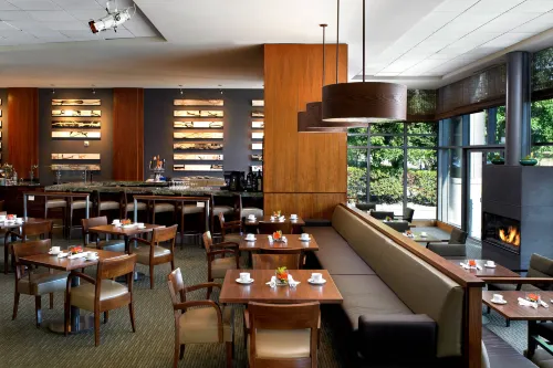 The Westin Bellevue Restauration Photos