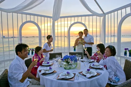 Discovery Boracay Dining Photos