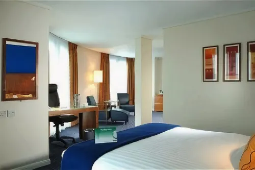 Holiday Inn London - Camden Lock Photos