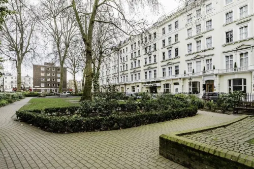 Tudor Court Hotel Featured Photos