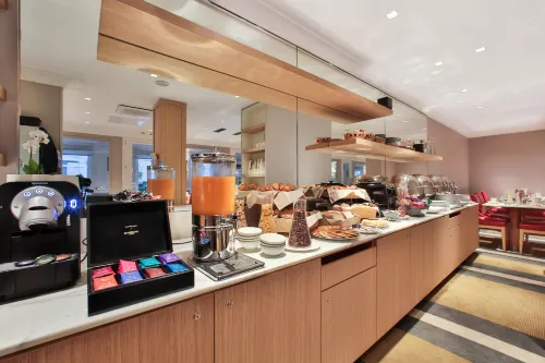 Fraser Suites le Claridge Champs-Elysées Dining Photos