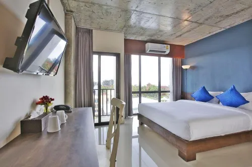 The Sixteenth Naiyang Beach Hotel Zimmer Photos