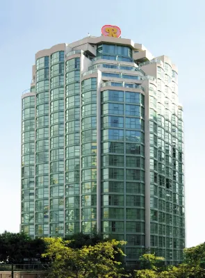 Rosedale on Robson Suite Hotel Exterior Photos