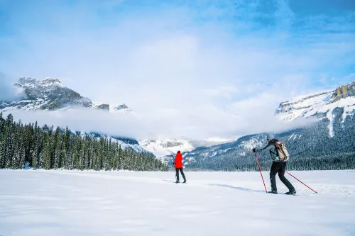Emerald Lake Lodge À proximité de l'hôtel Photos