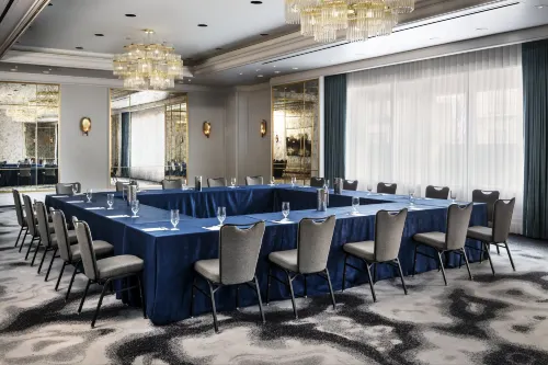 Four Seasons Hotel Embarcadero Business Facilities Photos