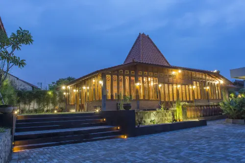 Burza Hotel Yogyakarta Unggulan Photos