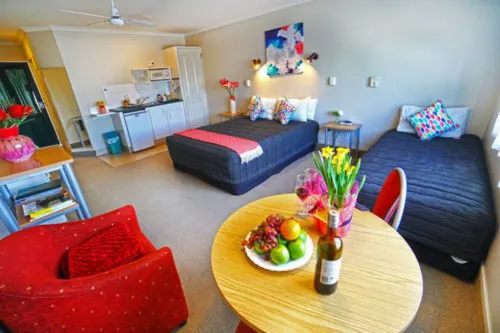 Ashwood Manor Motor Lodge Photos