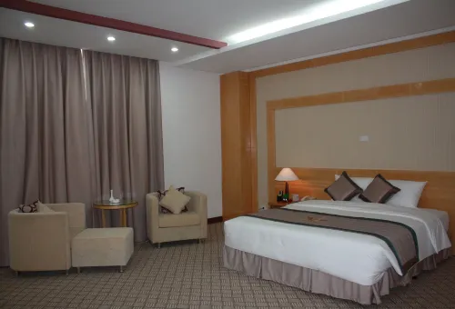 Draco Thang Long Hotel Rum Photos